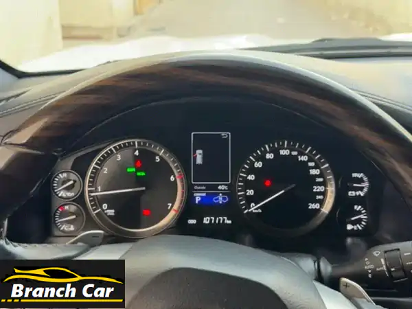 لكزس 2020 خليجي، ممشى 110,000 كم، بدون حوادث، للبيع لكزس lx 570.
