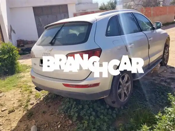 فرصة ذهبية: أودي Q5 2.0 TDI مصدومة (2010/2012) - قابلة للسير | مشروعك الذكي!