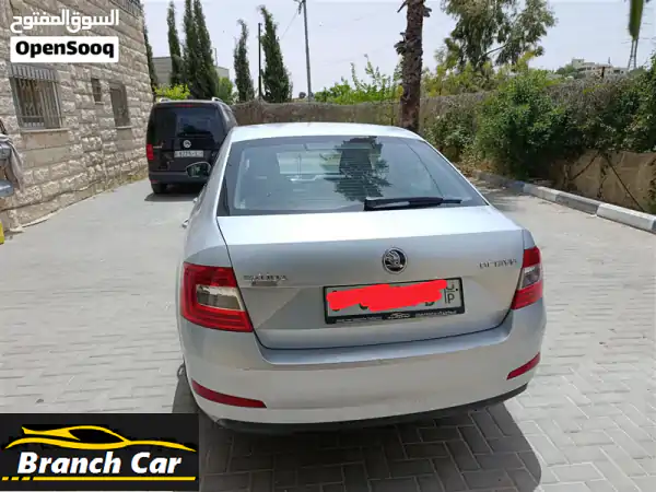 سكودا اوكتافيا ⁦2015⁩ للبيع