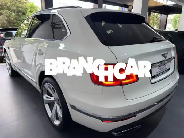 بنتلي بنتايجا V12 كلاسيك بنزين ثنائي التيربو