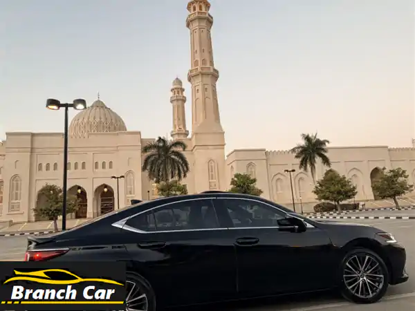 لكزس ES 2024 للبيع في ظفار: فخامة الأداء ومواصفات ذكية بسعر مميز