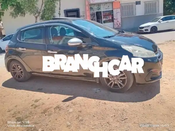 بيجو 208 ديزل 2013 مانيوال بمكناس | حالة ممتازة...
