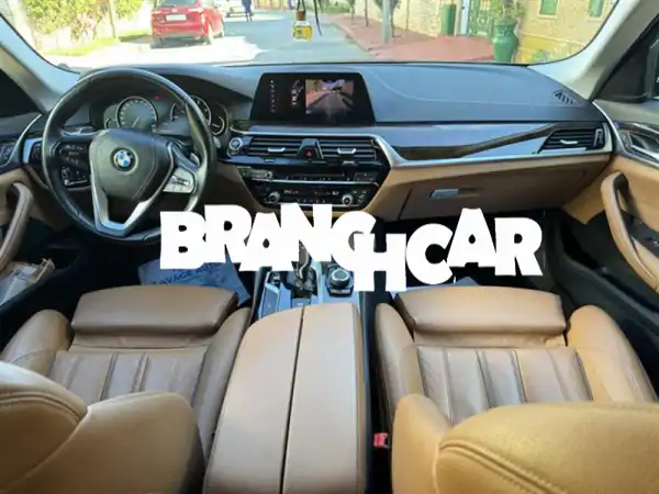 فرصة لا تعوض: BMW 520d سبورت باك 2020 ديزل أوتوماتيك للبيع في الرباط – فخامة وأداء استثنائي!