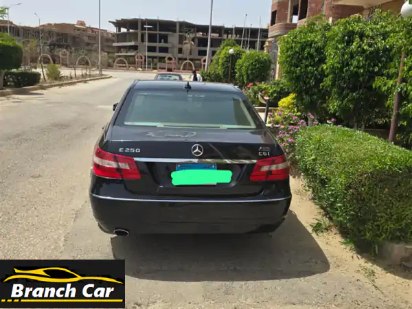 مرسيدس E250 2011 للبيع | فخامة سوداء بحالة ممتازة | رخصة...
