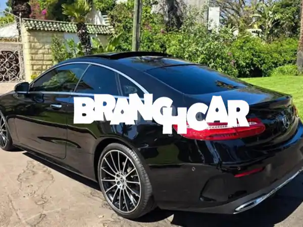 فرصة ذهبية: مرسيدس E 220 d كوبيه 2019 AMG Line Plus | 53 ألف كم...