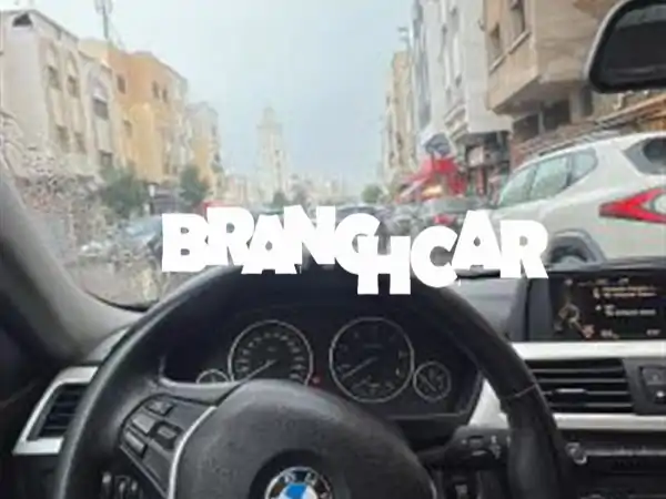 BMW الفئة الثالثة 318 d 110 ألف كم 07/2015