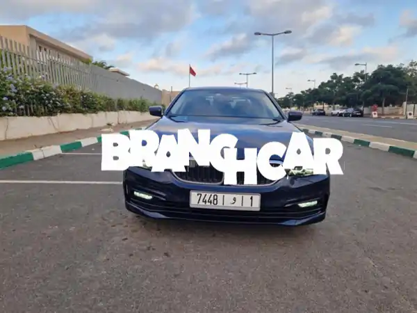 فرصة مميزة: BMW 520i Sport Line 2019 للبيع - فخامة وأداء ينتظرانك!