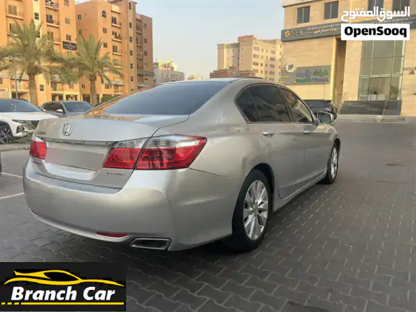 هوندا أكورد 2015 للبيع: كامل المواصفات، شرط الفحص، الكويت بسعر مغري!