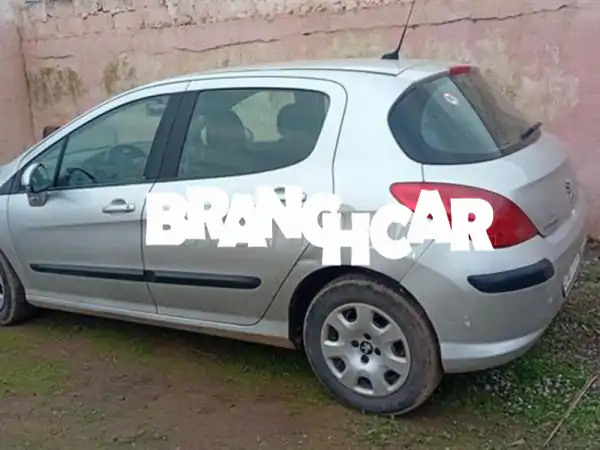بيجو 308 موديل 2010 بنزين ⛽ للبيع: مانيوال، مكيفة، 5 أبواب | سعر مميز 60,000
