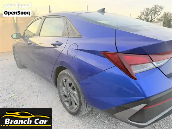 Hyundai Elantra model 2024