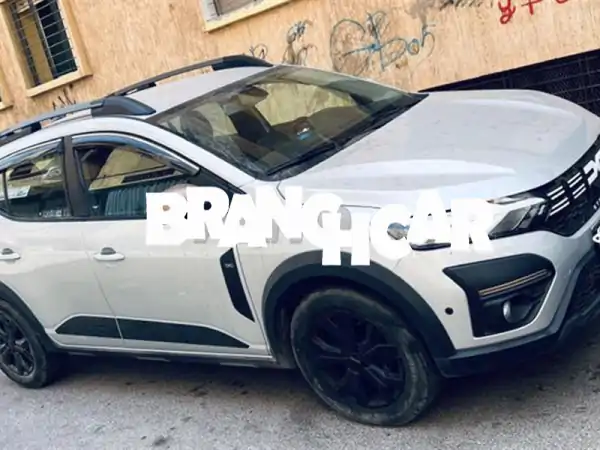 فرصة ذهبية: داسيا سانديرو 2023 أوتوماتيك بنزين | 39 ألف كم فقط | كأنها جديدة!
