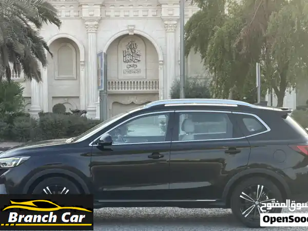 MG RX5 2024 للبيع في الفروانية | بحالة الوكالة | كفالة 2030 | 57 ألف كم | شاشة وكاميرات