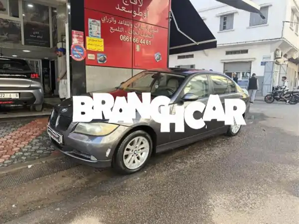 فرصة نادرة بالدار البيضاء: BMW الفئة الثالثة 2006...