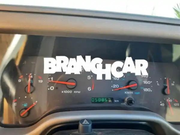 جيب رانجلر بنزين أوتوماتيك كابورليه