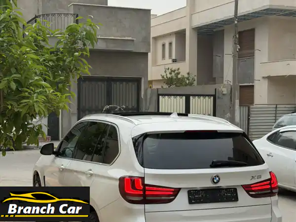 BMW X5 35i موديل 2015 أسود (زواق دار، حالة ممتازة) للبيع...