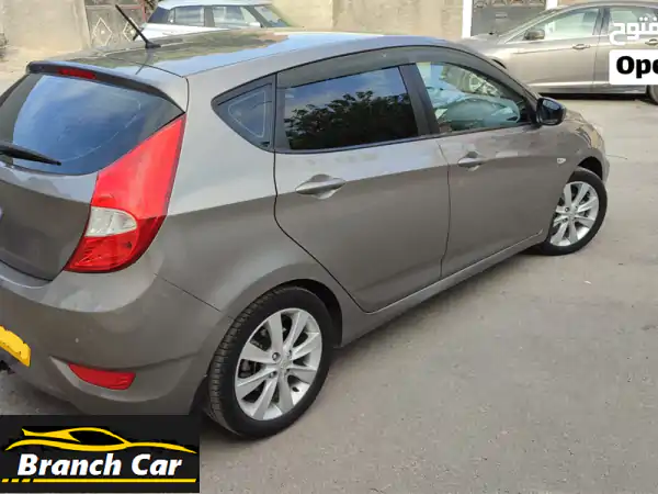 Hyundai accent rb 1.4 ess boîte manuelle 6 rapport très propre année 2018 zéro peinture  (