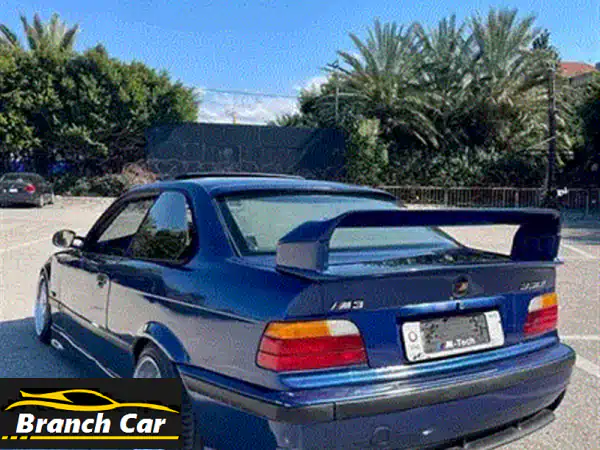 مرسيدس ML320 موديل 2000 للبيع: بحالة المصنع! موتور وجير جديد، دهان وإطارات لامعة، تكييف ثلاجة.