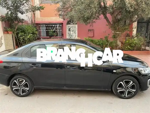 سيارة إليزي 2021
