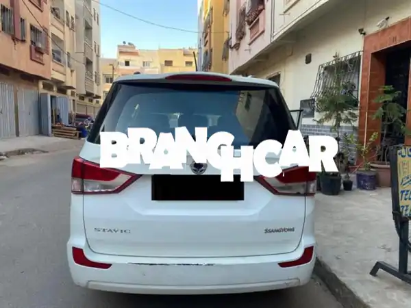 سانج يونج ستافيك 2015 نظيفة