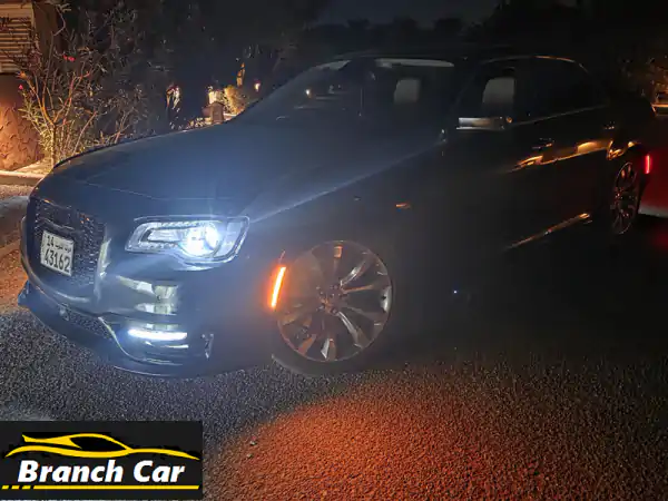 كرايسلر 2015 SRT HEMI: الفخامة والأداء الكاملان | فل...