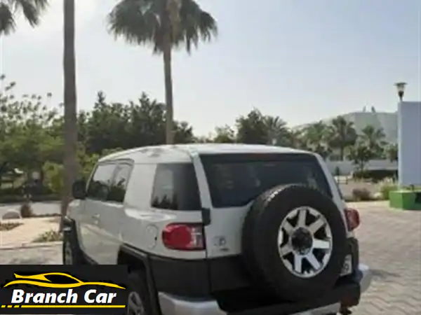تويوتا FJ Cruiser 2018 فل كامل: أسطورة الطرقات بحالة...