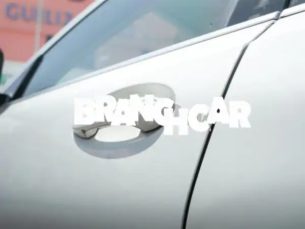 BMW الفئة الثالثة – 2020 بـ 88,000 كم