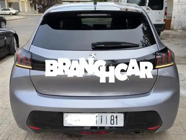 بيجو 208 ألور جميع الكماليات ديزل