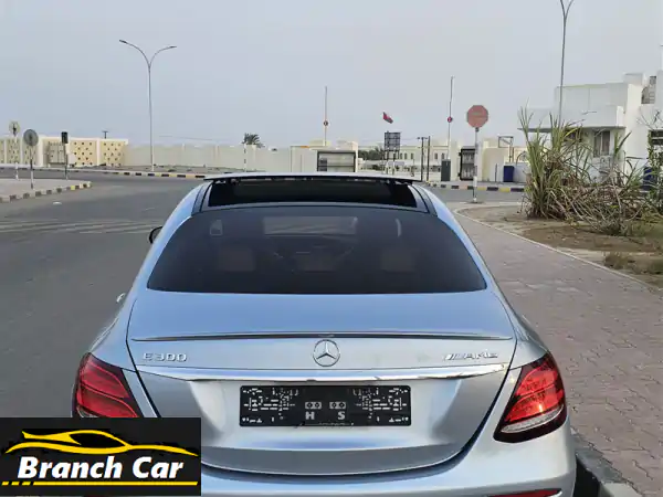 مرسيدس ⁦E300⁩ ⁦AMG⁩ للبيع فقط دفريشن بانوراما سعر حرررق و قابل للتفاوض للجادين