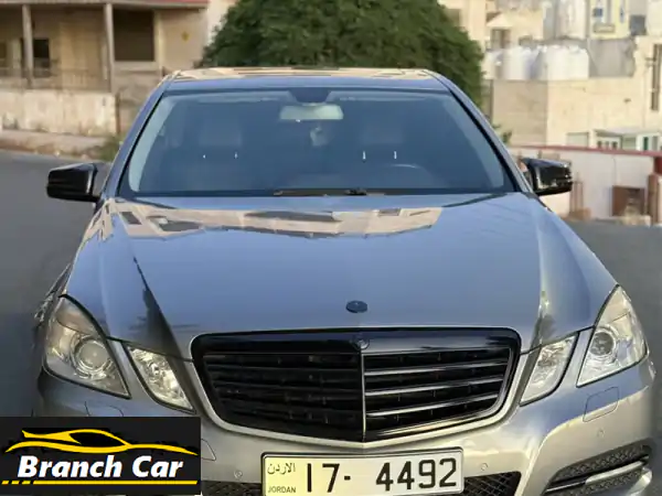 مرسيدس E200 2013 الفئة E | فحص 7 جيد، توب نظافة | فخامة وأداء لا يُضاهى في عمان - سعر مميز!