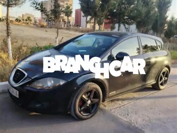 سيات ليون بحالة جيدة