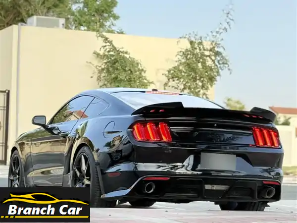 فورد موستنج GT 2017 للبيع المستعجل بدبي - بحالة...
