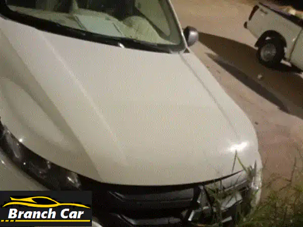 سيارة ميتسوبيشي ديزل l200  فئة gl غمارتين  ممشى 150 ألف...