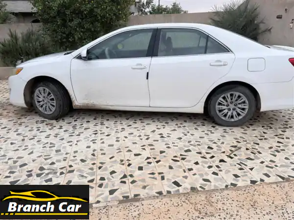 فرصة ذهبية! تويوتا كامري 2013 أمريكية بيضاء 2.5L نظافة ممتازة للبيع في طرابلس