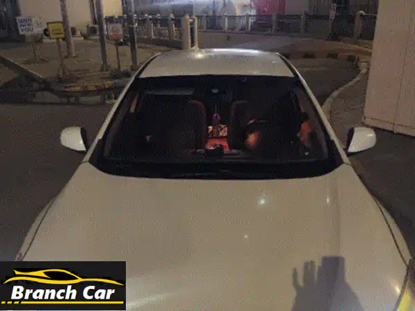 رينو 2015، السيارة بحالة جيدة جداً. تم عمل جميع...