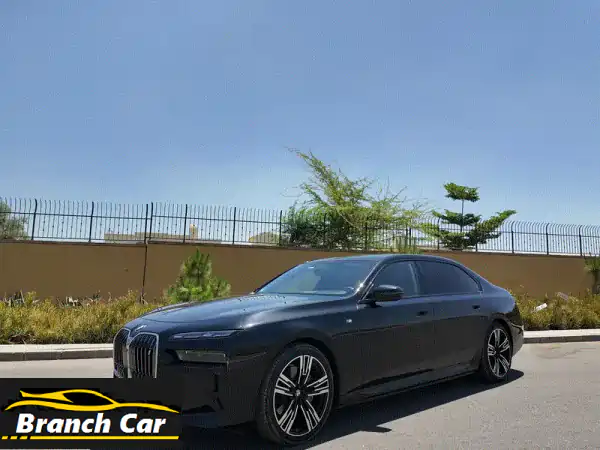 BMW i7 2024 xDrive60 M Sport: استلام فوري لمستقبل القيادة...