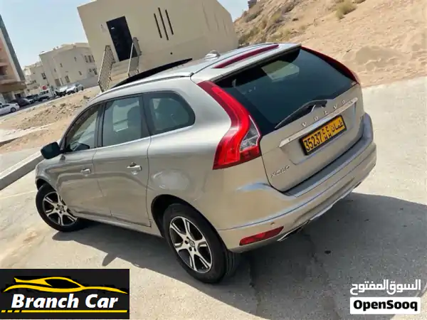 امتلك الرفاهية والأمان: فولفو XC60 2015 خليجي، بدون...