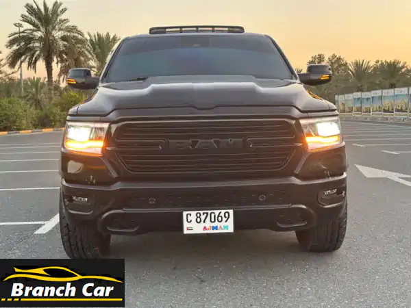 رام 2022 أمريكي، ماشية 100 ألف، فول جميع الكماليات، قطعتين، صبغ أصلي.