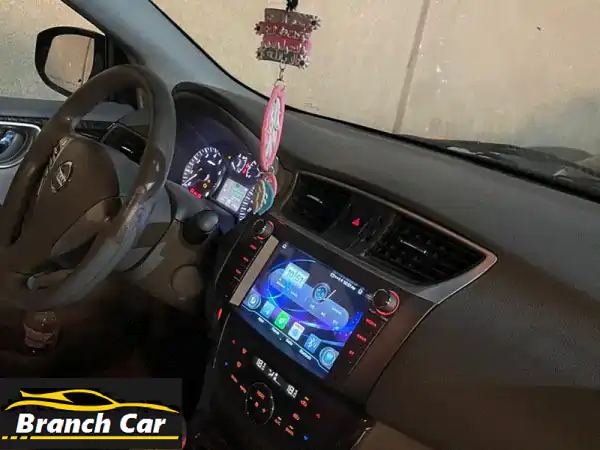 نيسان سنترا 2018 أعلى فئة: فابريكا داخليًا، بصمة...