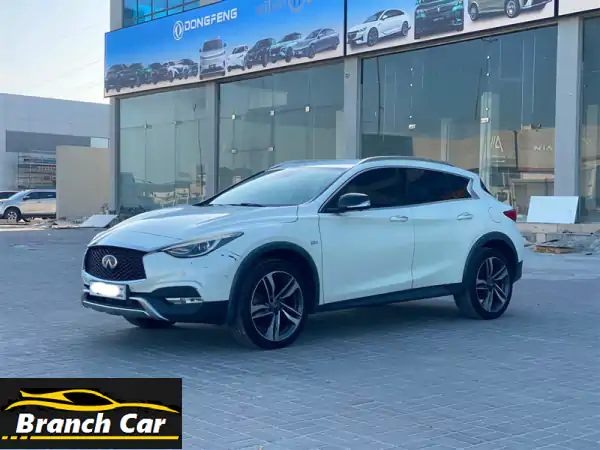 إنفينيتي QX30 2018 أبيض | دفع رباعي فاخرة بحالة ممتازة...