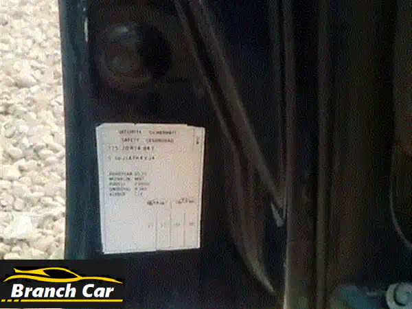 بيجو 405 موديل 94 فرنساوي أصلي: فبريكا دواخل بالكامل، بور وفتحة سقف، حالة استثنائية!