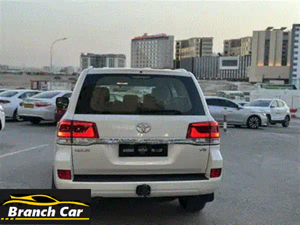 تويوتا لاندكروزر 2021 ديزل للبيع: حالة الوكالة، دفع رباعي، تمويل ميسر | ALKHALAF MOTORS