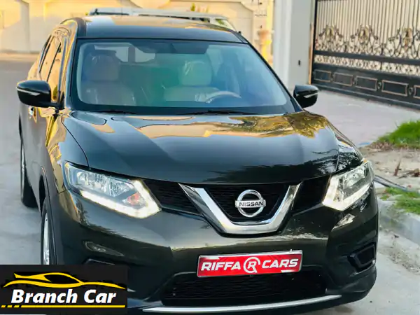 فرصة لا تُعوّض! نيسان X-TRAIL 2015 ليميتد إيديشن 7 مقاعد | Apple CarPlay | المحرق