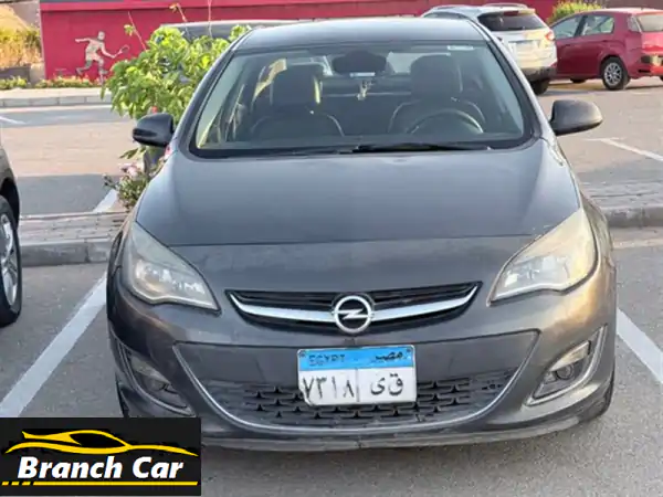 فرصة مميزة: أوبل أسترا 2015 كوزمو (أعلى فئة) - أول مالك...