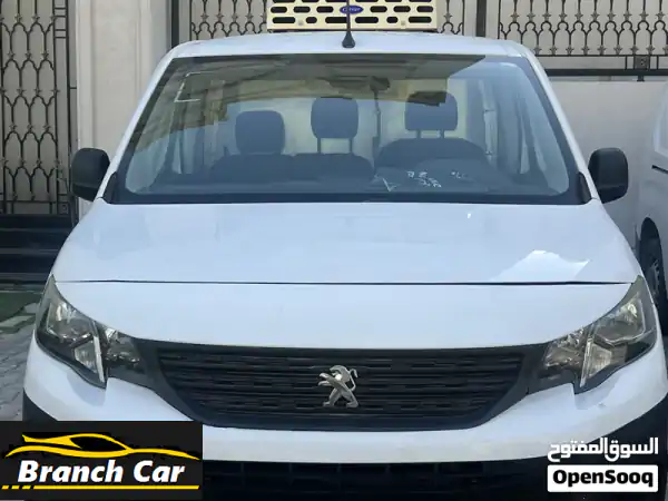 فرصة ذهبية: 2 فان بيجو بوكسر ثلاجة 2021 بحالة ممتازة - جاهز لعملك | الفروانية، الكويت