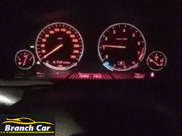 بي إم دبليو 730 li نظيف. ممشى السيارة 17000 كم فقط، مخزن....
