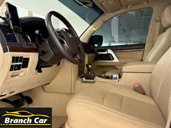 vxr 5.7 l للبيع تويوتا لاند كروز موديل 2016. أعلى المواصفات (وكالة الفطيم). المحرك 8 سلندر (5.7 l).