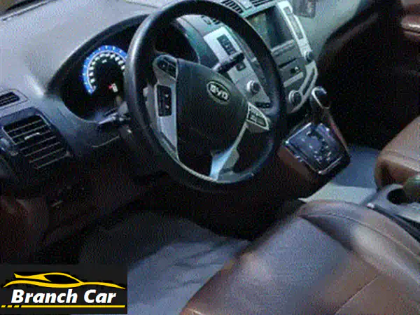 للبيع بي واي دي byd s6 موديل 2016 (اقتصادية وعائلية). العداد (الممشى) 224000 كم. السيارة عليها فيلم