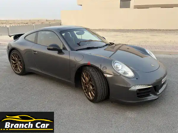 Porsche 9112013