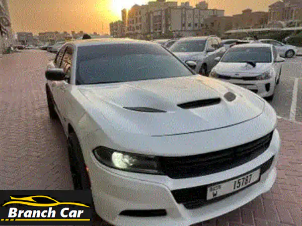 سيارة دودج تشارجر موديل 2015 وارد كندا بحالة ممتازة...