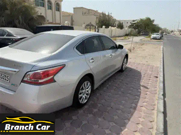 نيسان التيما 2015 للبيع. المسافة المقطوعة 300000 كم. السعر 18000 درهم إماراتي. الموقع: مدينة خليفة .